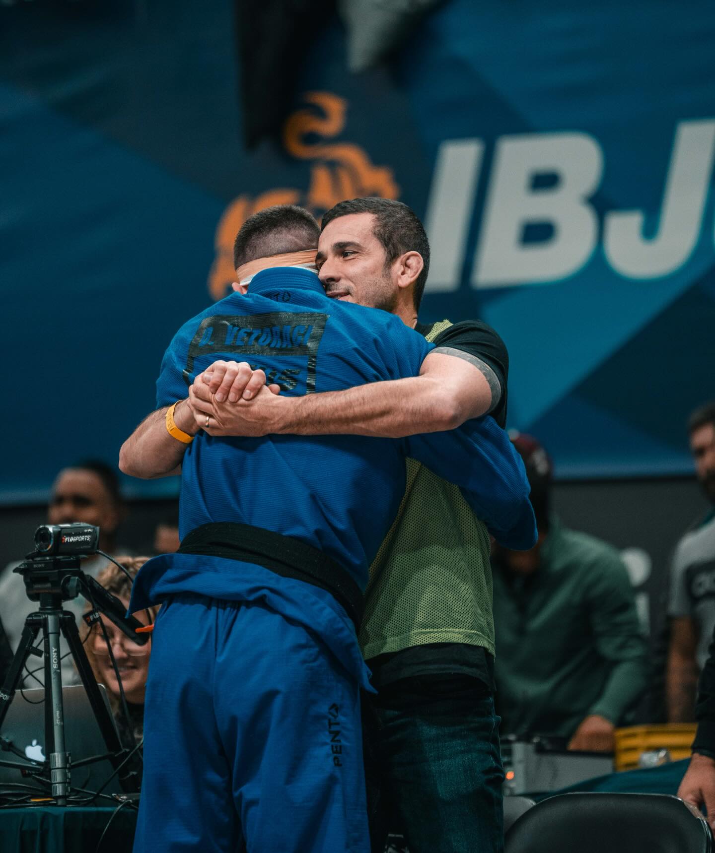 Davi Vetoraci com Manoel Neto durante a sua passagem pela Focus Jiu-Jitsu